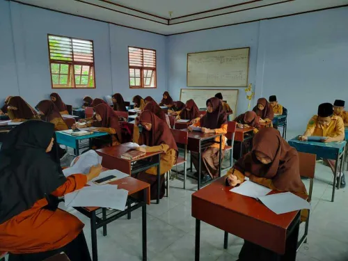 "SELEKSI OMI MTsN 3 KAMPAR: MENCETAK GENERASI MUDA BERPRESTASI DAN BERDAYA SAING"